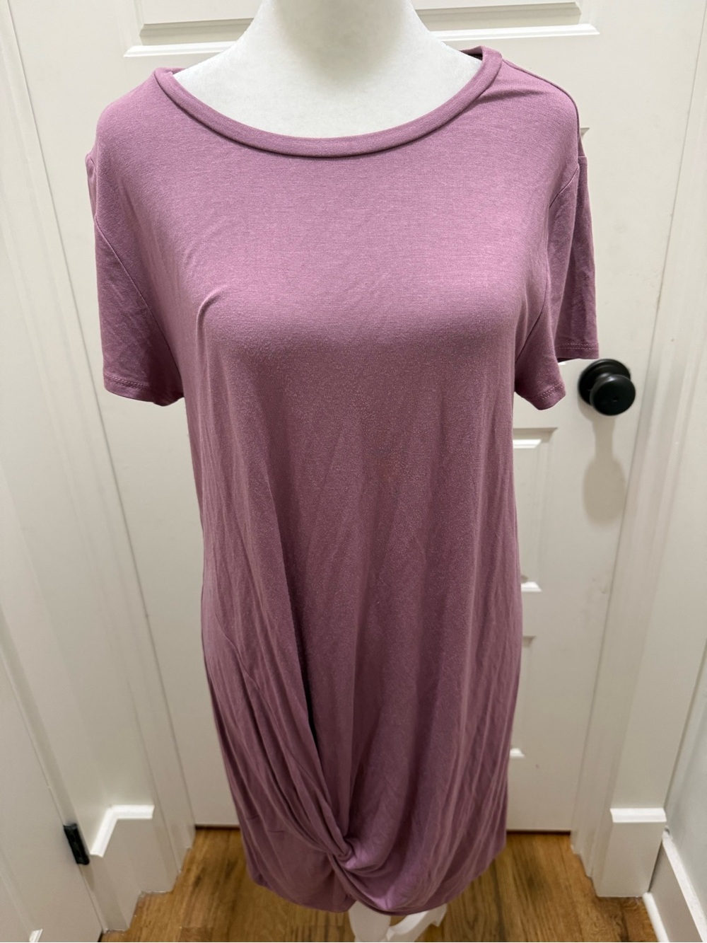 Altar’d State. Twist Front Stretch Kaila T-shirt Dress. Mauve. Size Medium.
